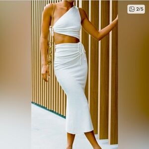 Sabo Skirt Cream Midi Dress